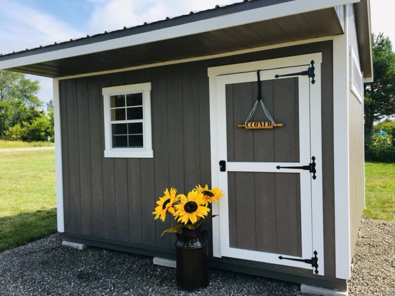 farm shed for kitschen bakery